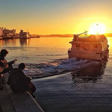 En Mi Casa - Centro De *